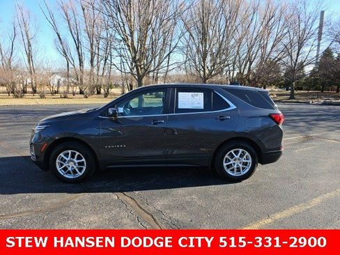 Used 2023 Chevrolet Equinox LT w/ Driver Convenience Package image 1