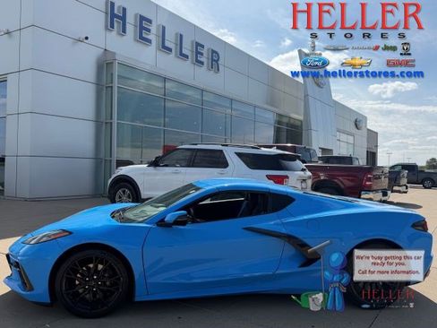 Used 2024 Chevrolet Corvette Stingray Coupe w/ 1LT RWD image 1