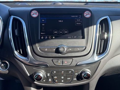 Used 2024 Chevrolet Equinox LT image 30