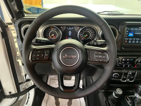 Used 2023 Jeep Wrangler Unlimited Sport AWD/4WD image 20