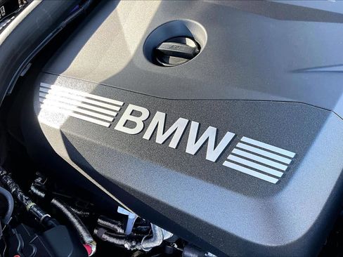 New 2026 BMW 330i Sedan w/ Premium Package image 17