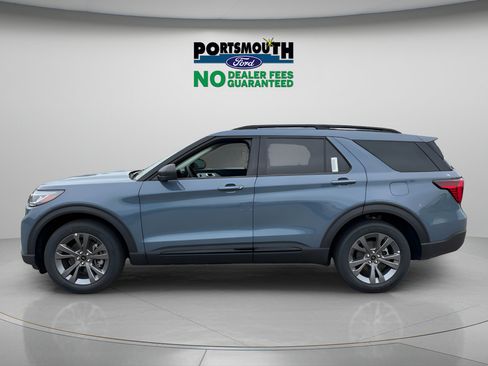 New 2026 Ford Explorer Active w/ Active Comfort Package AWD/4WD image 2