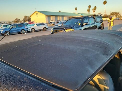 Used 2019 MINI Cooper Classic image 24