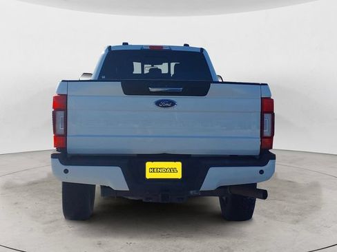 Used 2022 Ford F350 Lariat AWD/4WD image 4