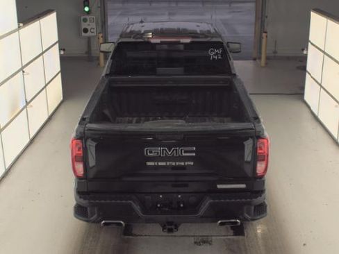 Used 2024 GMC Sierra 1500 Elevation w/ Elevation Premium Package AWD/4WD image 4