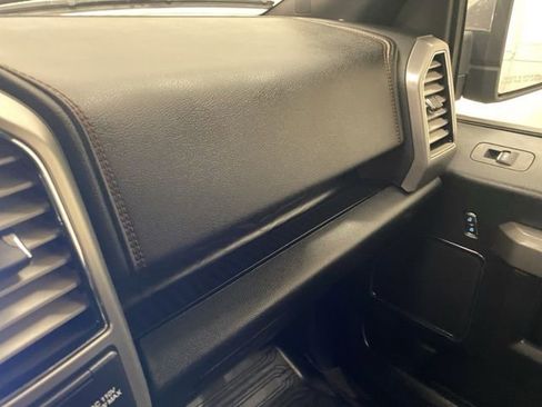 Used 2020 Ford F150 Platinum w/ Equipment Group 701A Luxury AWD/4WD image 19