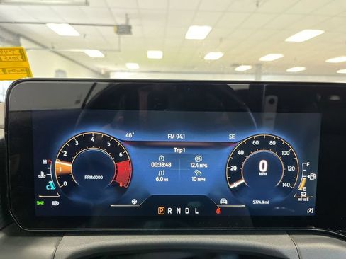 Used 2025 Ford Mustang Premium RWD image 17