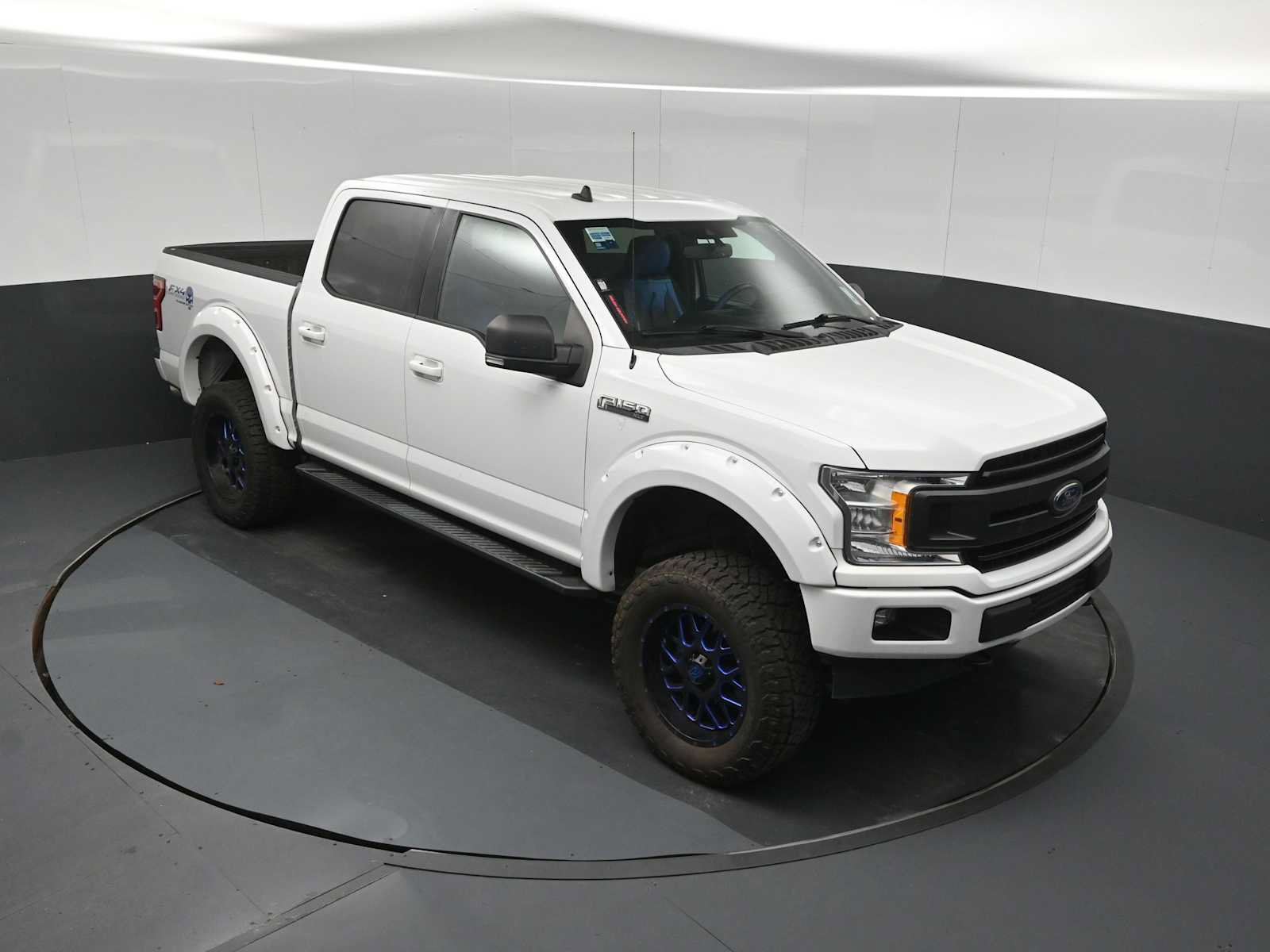 Certified 2019 Ford F150 XLT w/ Equipment Group 302A Luxury AWD/4WD image 9