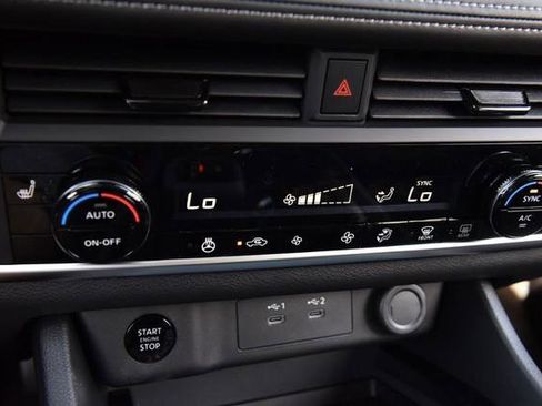 New 2026 Nissan Rogue SV AWD/4WD image 15