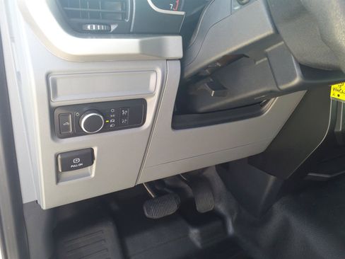Used 2021 Ford F150 XL w/ Equipment Group 101A High RWD image 15