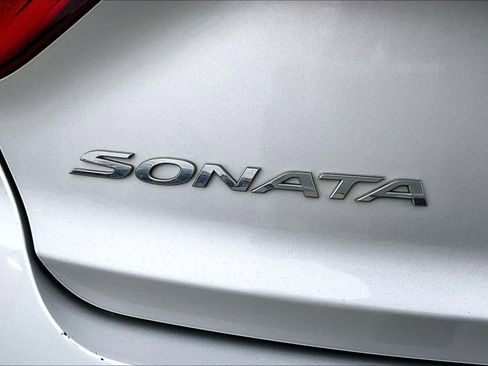 Used 2016 Hyundai Sonata SE FWD image 24