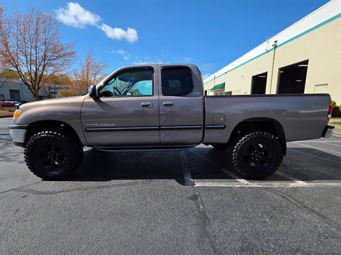 Used 2000 Toyota Tundra SR5 image 3
