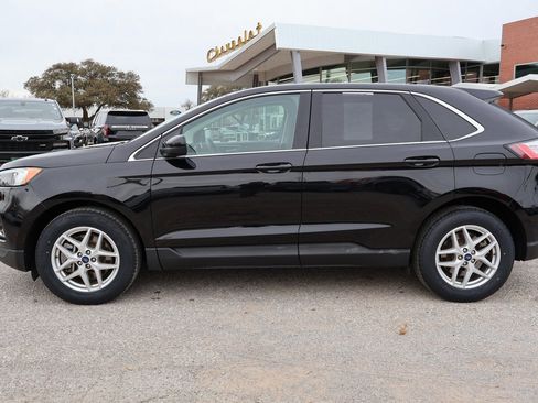 Used 2022 Ford Edge SEL image 2