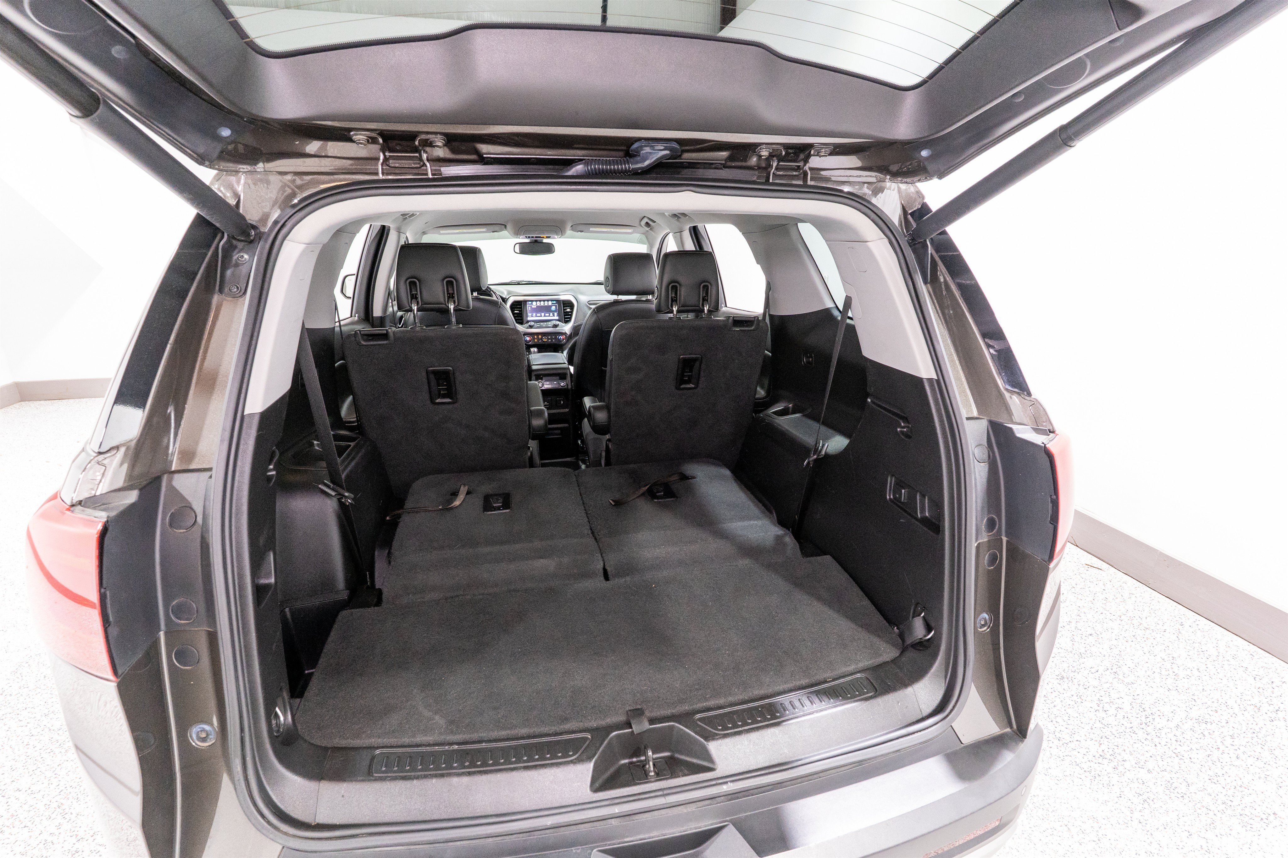 Used 2019 GMC Acadia SLT FWD image 34