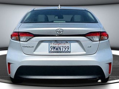 Used 2023 Toyota Corolla LE image 5