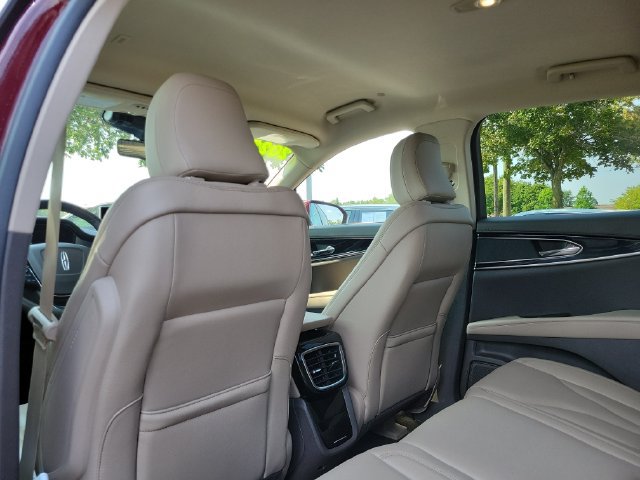 Certified 2023 Lincoln Nautilus AWD w/ Premium Package image 24