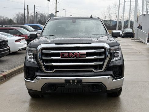 Used 2020 GMC Sierra 1500 SLE w/ X31 Off-Road Package image 3