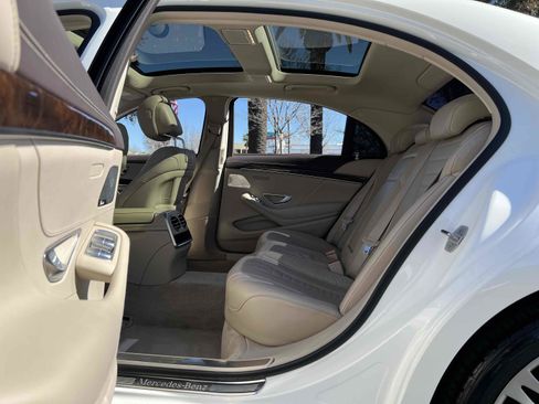 Used 2019 Mercedes-Benz S 560 Sedan image 70