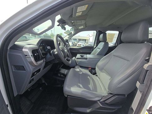 Used 2023 Ford F150 XL w/ XL Chrome Appearance Package AWD/4WD image 5