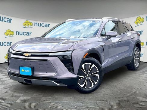 Used 2024 Chevrolet Blazer EV LT AWD/4WD image 3