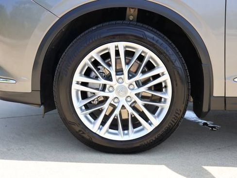 Used 2022 Acura MDX SH-AWD w/ Advance Package image 9
