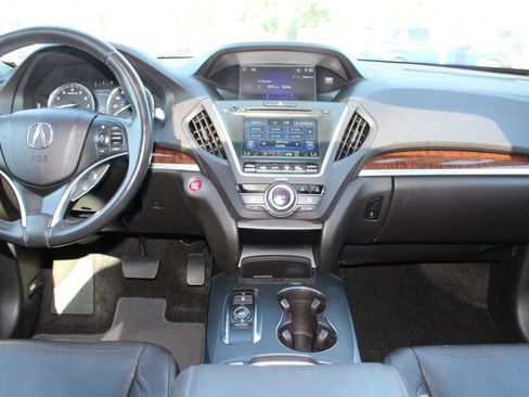 Used 2017 Acura MDX SH-AWD image 10