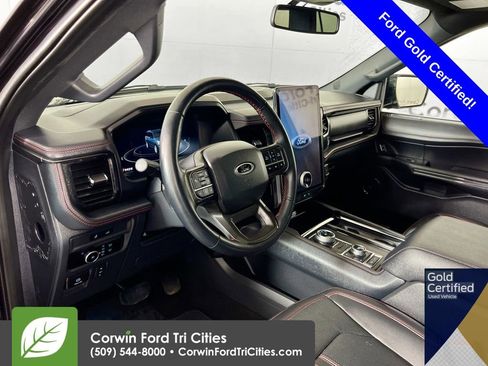 Certified 2024 Ford Expedition Max Limited image 3