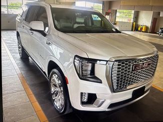 Used 2022 GMC Yukon XL Denali video 1
