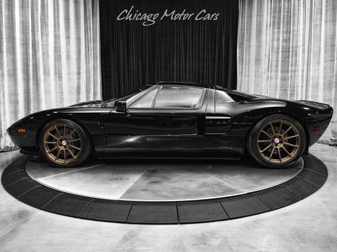 Used 2006 Ford GT image 27