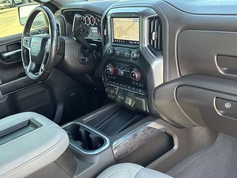Used 2021 Chevrolet Silverado 1500 LTZ image 32