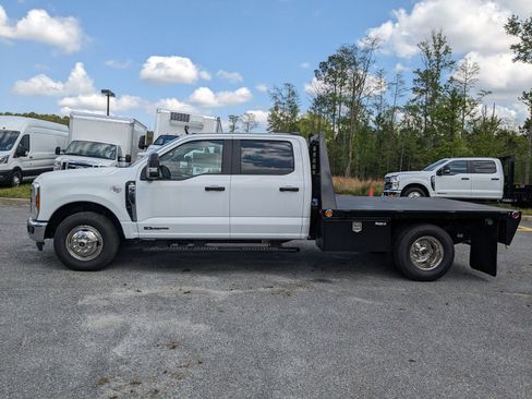 New 2024 Ford F350 XL w/ XL Chrome Package image 8