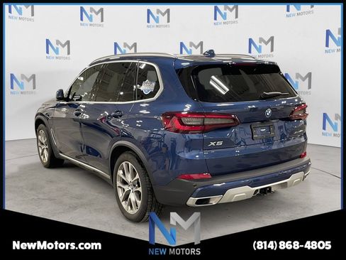Used 2022 BMW X5 xDrive45e image 3