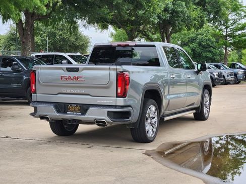 Used 2024 GMC Sierra 1500 Denali w/ Denali Reserve Package AWD/4WD image 5
