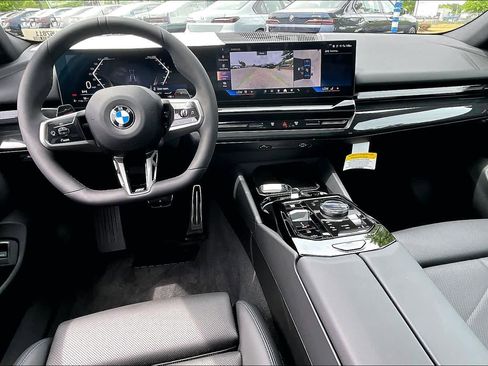 New 2026 BMW 530i w/ M Sport Package RWD image 5