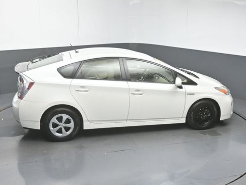 Used 2014 Toyota Prius Two FWD image 44