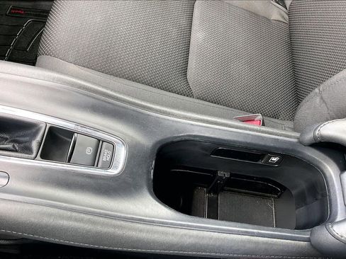 Used 2022 Honda HR-V EX image 26