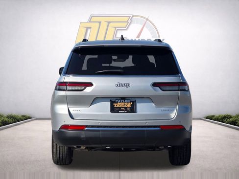 New 2026 Jeep Grand Cherokee L Laredo AWD/4WD image 6