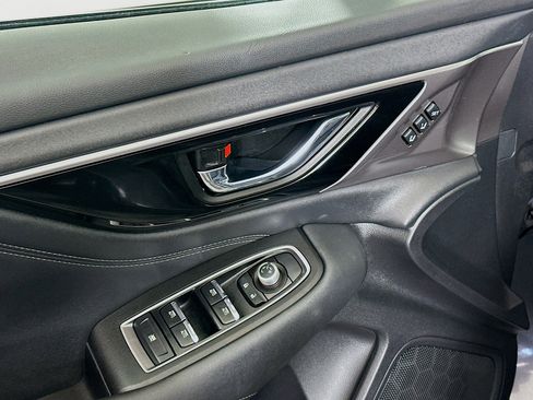 Used 2024 Subaru Outback Limited image 15