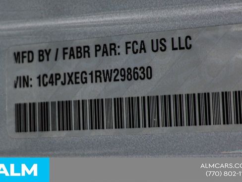 Used 2024 Jeep Wrangler Sahara image 52