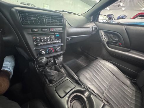 Used 2002 Chevrolet Camaro Z28 w/ Preferred Equipment Group 2 image 12