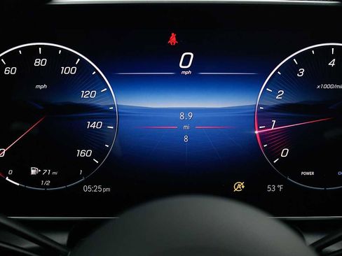 Used 2026 Mercedes-Benz GLC 300 4MATIC image 18