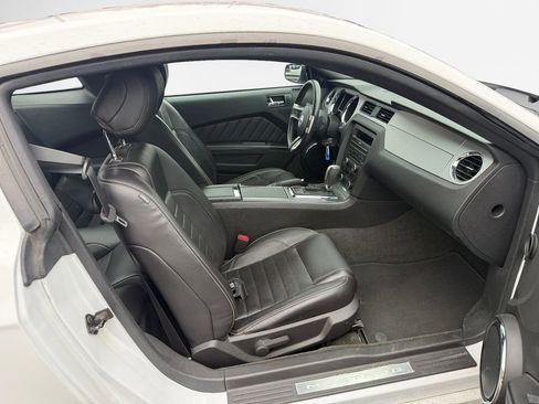 Used 2014 Ford Mustang Premium w/ Equipment Group 201A RWD image 25
