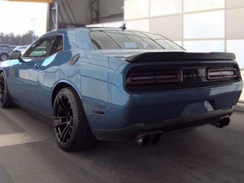 Used 2020 Dodge Challenger R/T Scat Pack RWD image 8