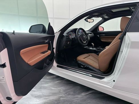 Used 2020 BMW 230i xDrive Coupe w/ Convenience Package image 16