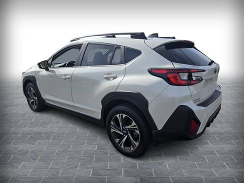 Used 2024 Subaru Crosstrek 2.0i Premium w/ Crosstrek Mirror Package AWD/4WD image 7
