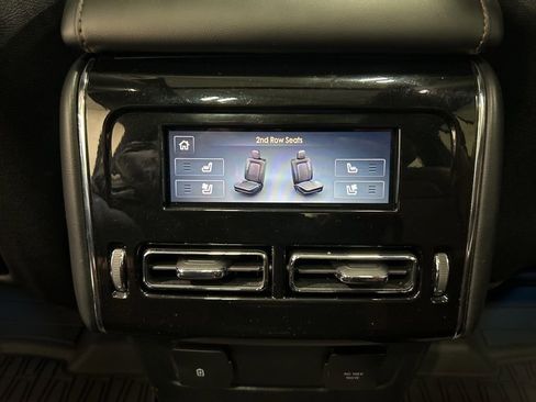 Certified 2023 Lincoln Aviator Reserve w/ Equipment Group 201A image 28