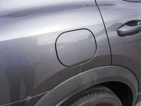 Used 2025 Nissan Kicks SV w/ Illumination Package FWD image 9