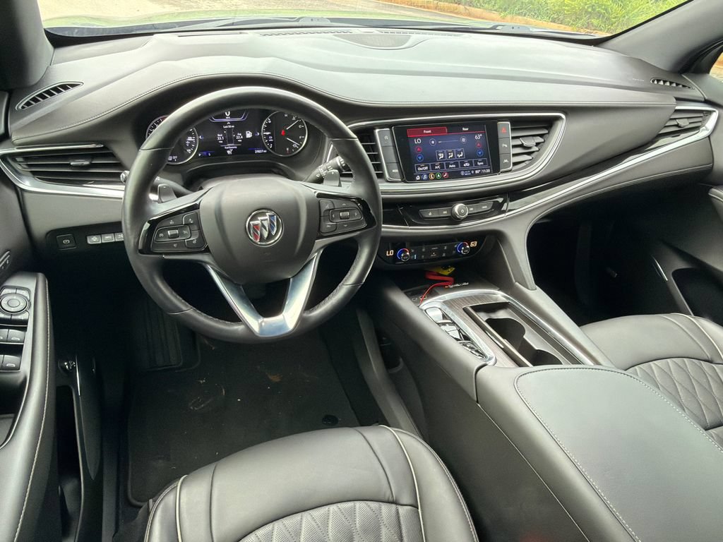 Used 2023 Buick Enclave Avenir w/ Avenir Technology Package FWD image 22