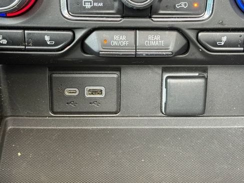 Used 2023 Chevrolet Tahoe RST AWD/4WD image 31