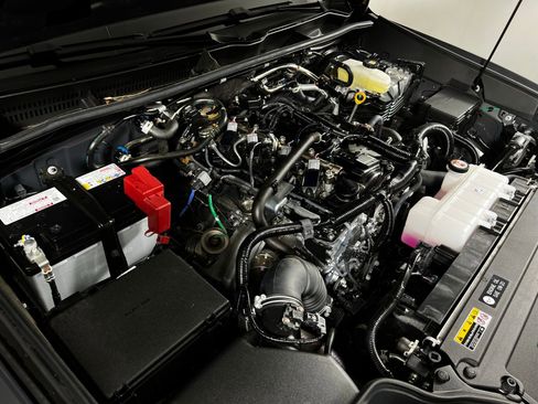 Certified 2025 Toyota 4Runner SR5 image 10